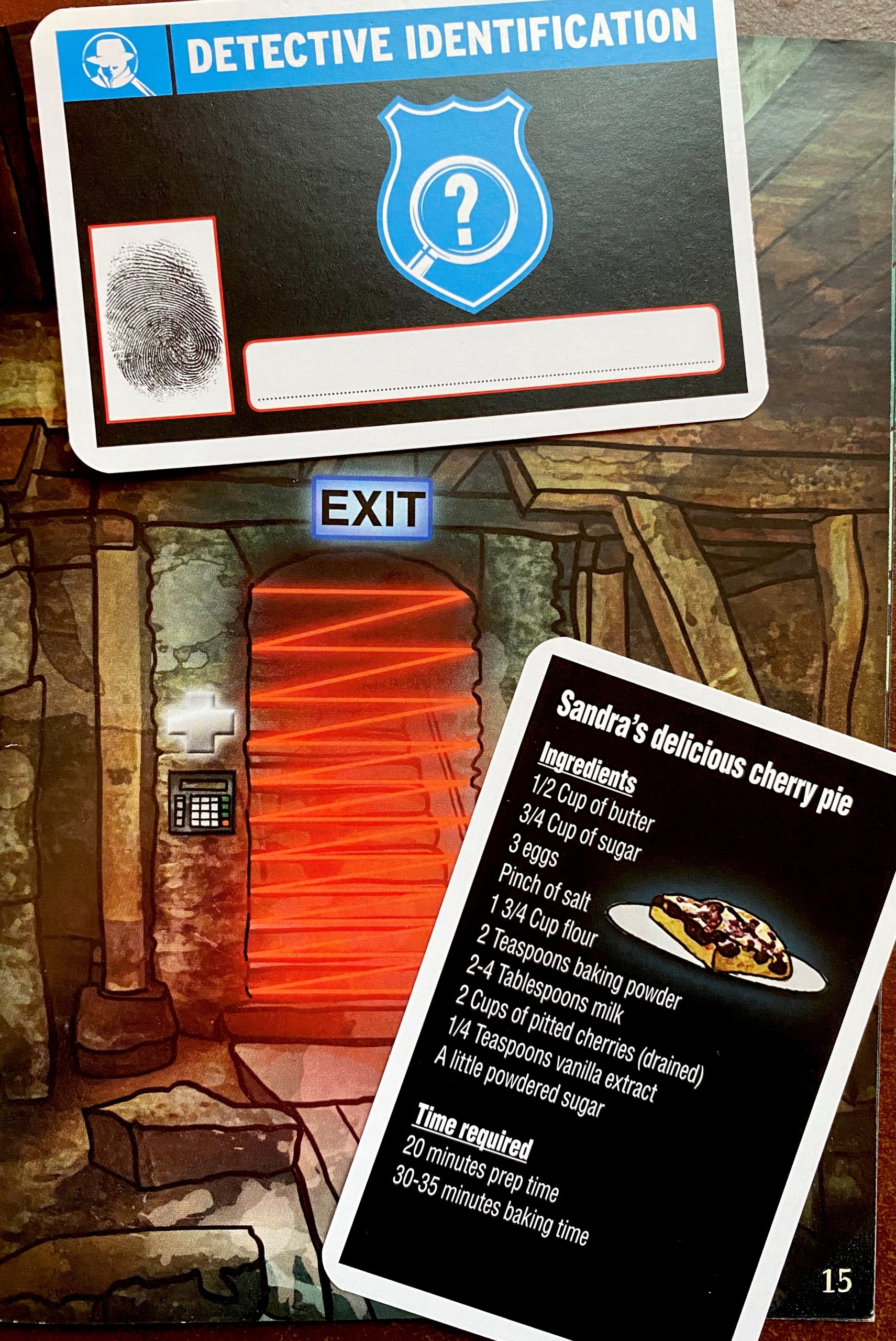 THE HOUSE OF RIDDLES Escape Room Card Game EXiT 